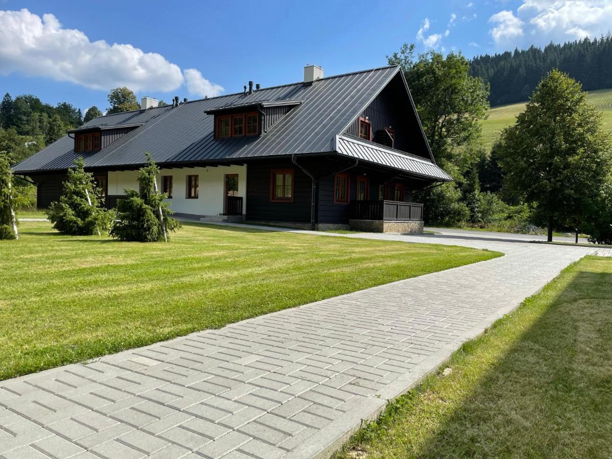 Apartmany Neta Velke Karlovice, Polansky Dvur Zewnętrze zdjęcie