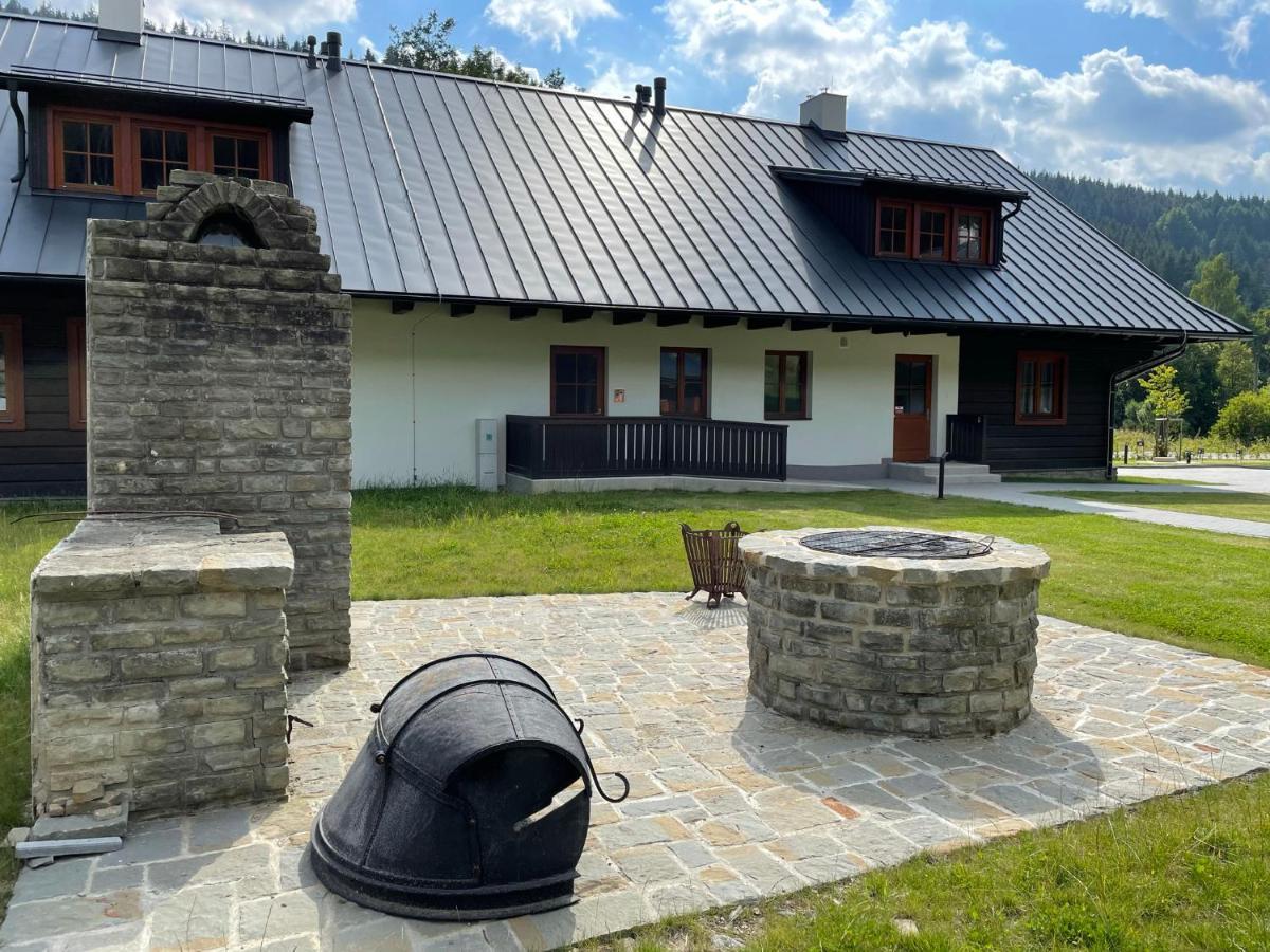 Apartmany Neta Velke Karlovice, Polansky Dvur Zewnętrze zdjęcie