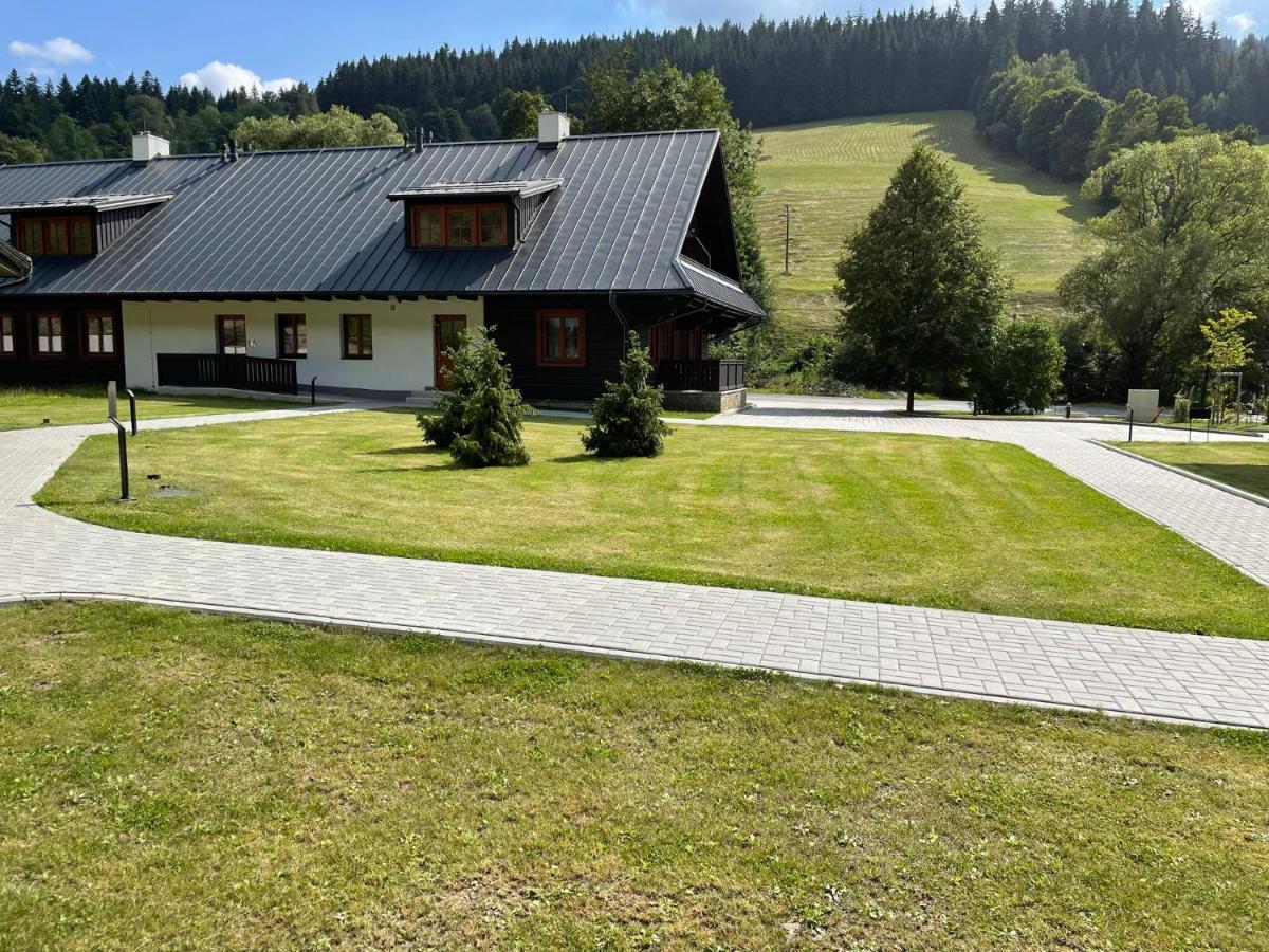 Apartmany Neta Velke Karlovice, Polansky Dvur Zewnętrze zdjęcie